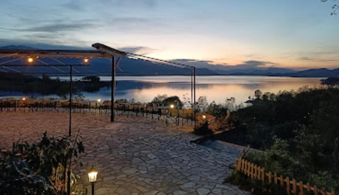 Ξενώνας Παρατηρητήριο Υπερώον Agios Athanasios  Luaran gambar
